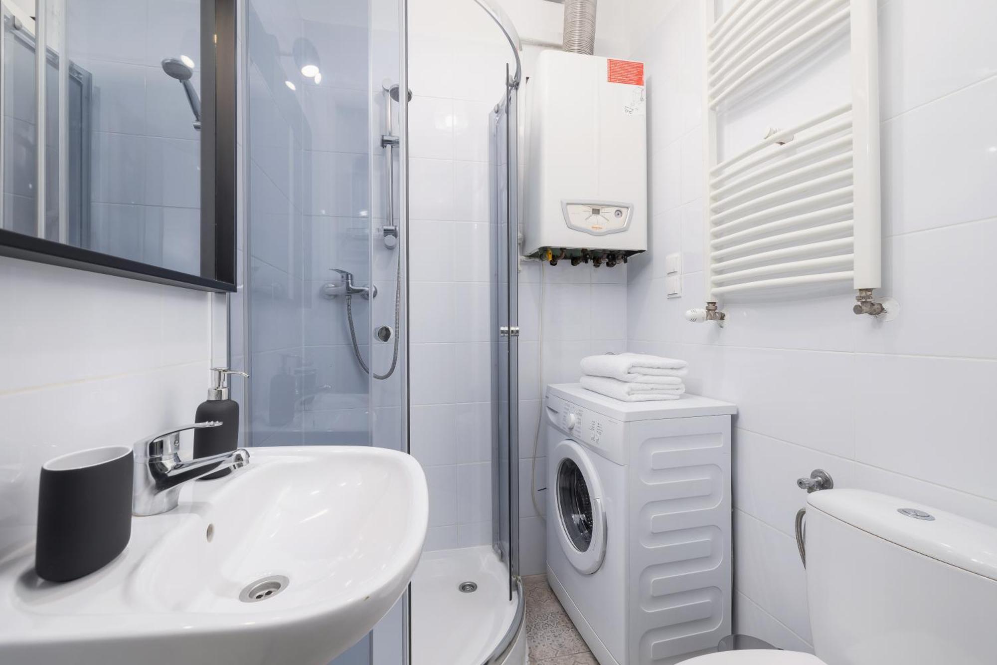 1-Bedroom Apartment - Dluga 65 Street Krakow Bagian luar foto